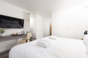 Boscean, Double room with Breakfast, Cape Cornwall Club